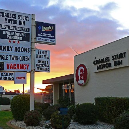 Charles Sturt Motor Inn West Wyalong Bagian luar foto