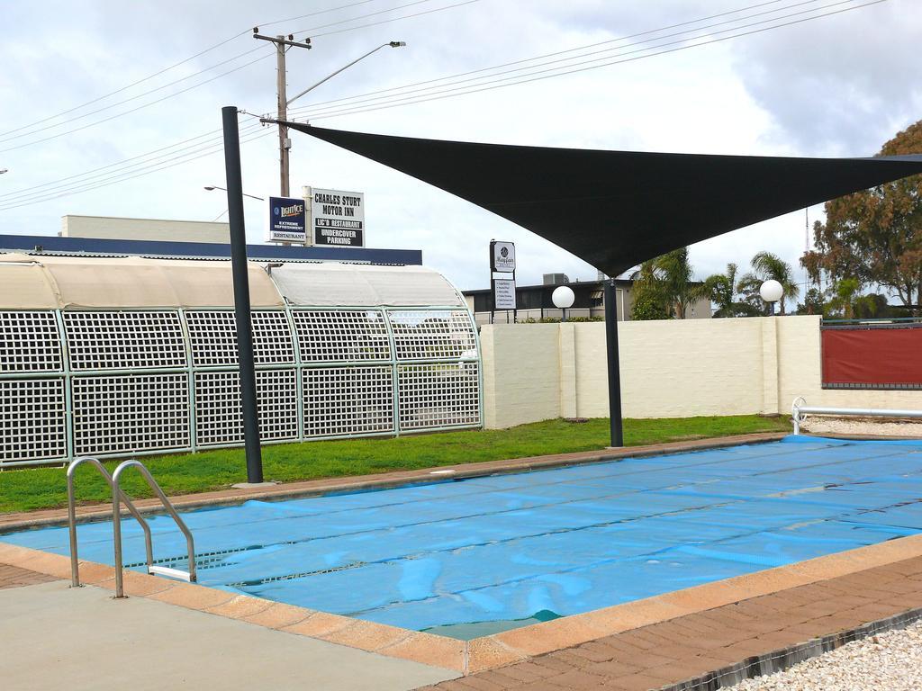 Charles Sturt Motor Inn West Wyalong Bagian luar foto